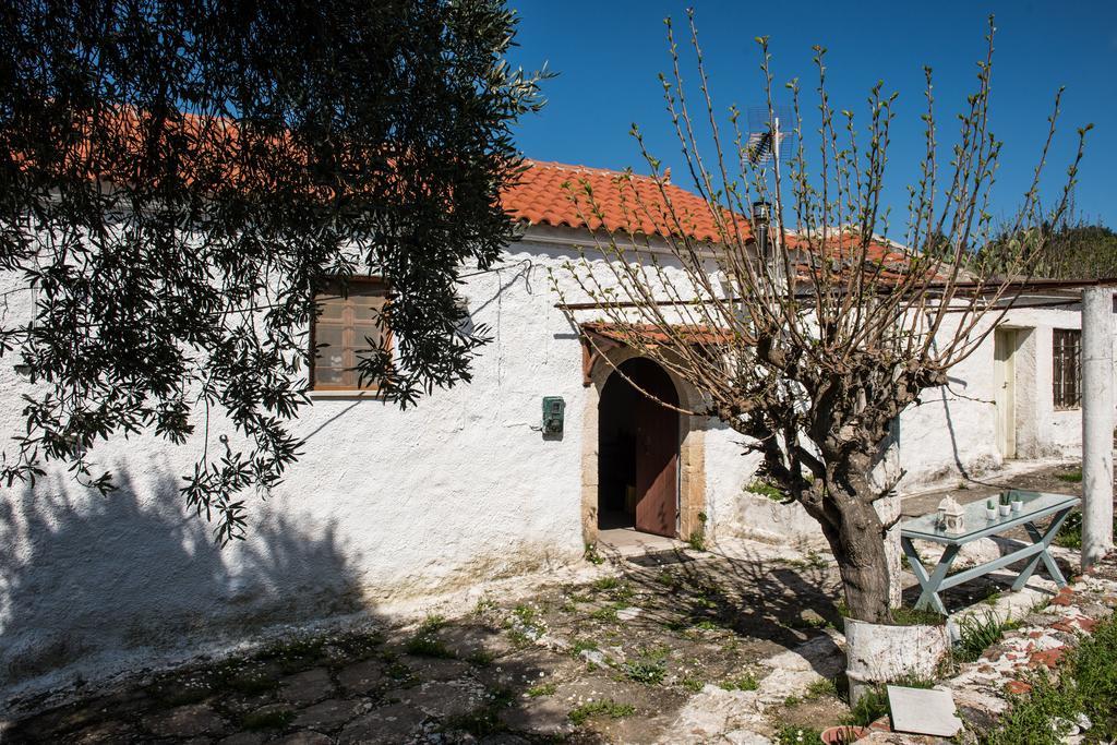Traditional House Alikampos Exterior photo
